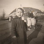 historisches Foto eines kleinen Kindes